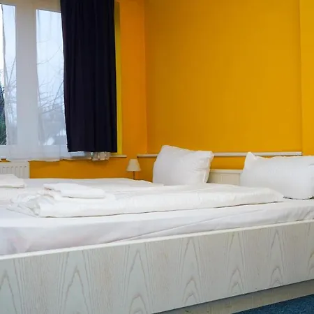 Itm Bettkaestchen Am Sachsenwald מלון ראינבק